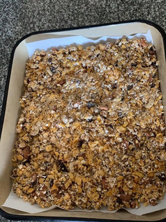 Una foto de GRANOLA CASERA, Fácil, RICA, SALUDABLE!✨