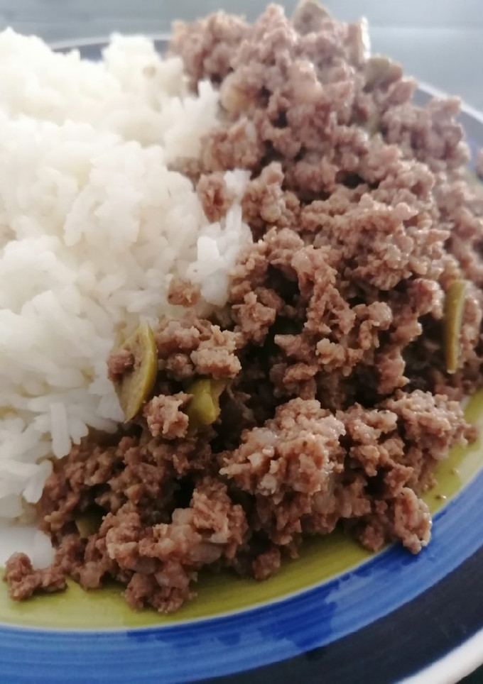 Una foto de Picadillo cubano