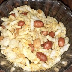 A picture of Poha Murmura Namkeen.