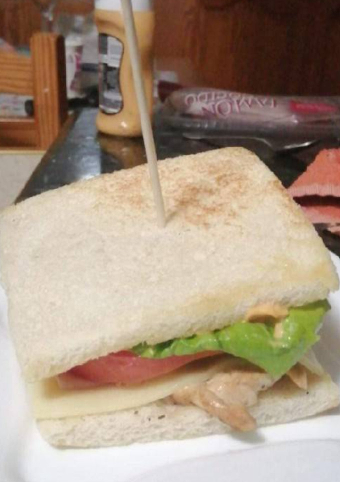 Una foto de Sándwich Club House