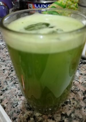 A picture of Mint juice.