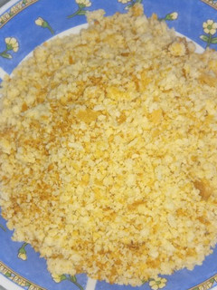 A picture of Bread Crumbs.