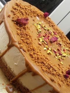صورة لوصفة كيكة اللوتس الرهيبة 😌🍰