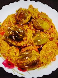 झटपट भरली वांगी (bharli vangi recipe in marathi) रेसिपी चे मुख्य फोटो