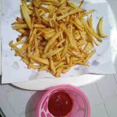 A picture of French fries.