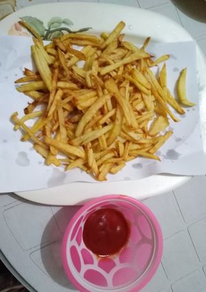 A picture of French fries.