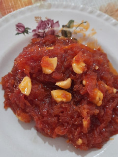 ગાજર નો હલવો (Gajar Halwa Recipe In Gujarati) રેસીપી મુખ્ય ફોટો