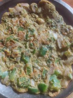 குடைமிளகாய் ஆம்லெட் (Kudaimilakia omelette recipe in tamil) செய்முறை முக்கிய புகைப்படம்