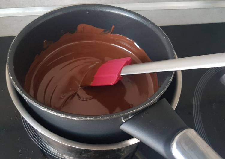 La Recette Pas à Pas Mousse au chocolat version pâte à bombe