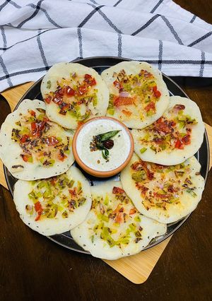 A picture of Instant Mini Sooji Uttapam.