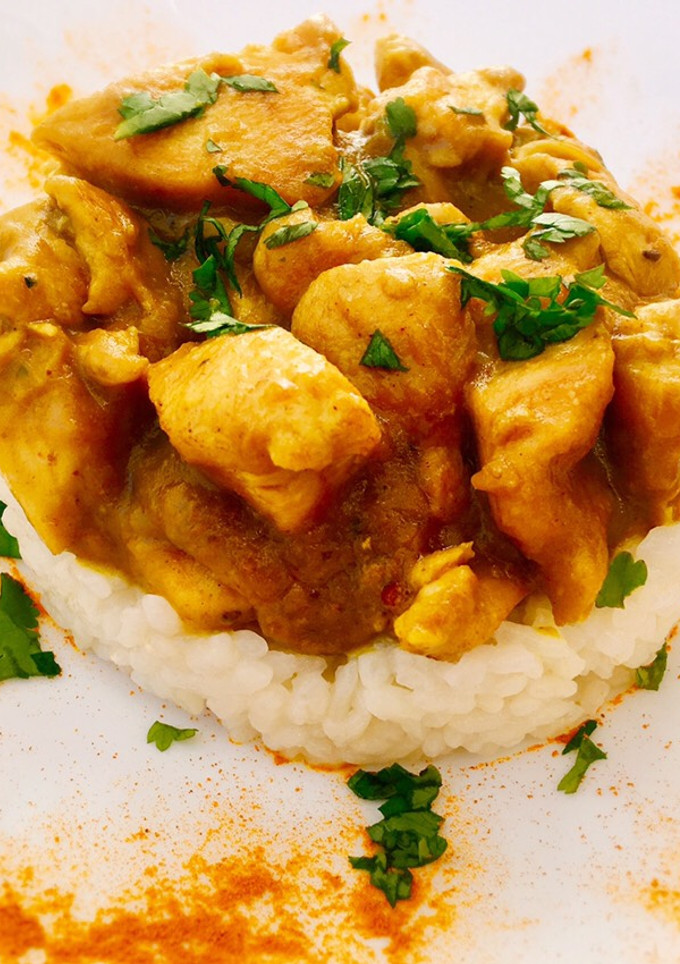 Una foto de Pollo al curry