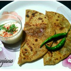 Onion paratha... A picture of Onion paratha....