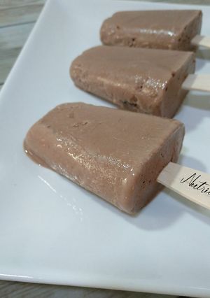 Una foto de Helado de chocolate saludable