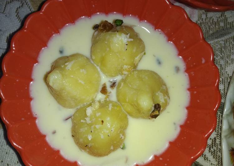 Recipe of Appetizing Coconut semolina milk modak
