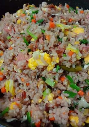 รูปของ ข้าวผัดแหนม 🐷