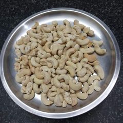 A picture of Salted Cashew Nuts !.