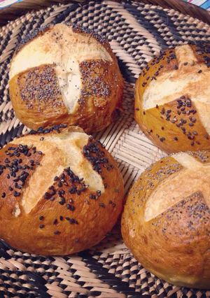 A picture of Laugensemmel: German Pretzel Rolls (No Lye version).