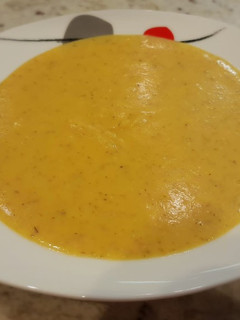 Una foto de Crema de calabaza y champiñones