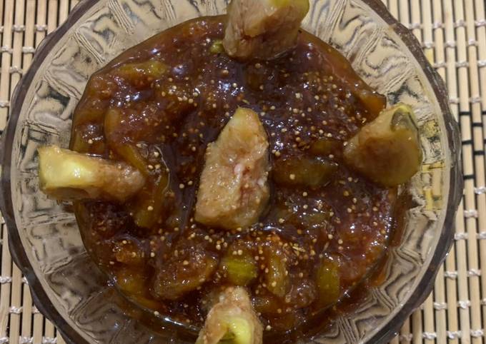Recipe of Quick Fig chutney