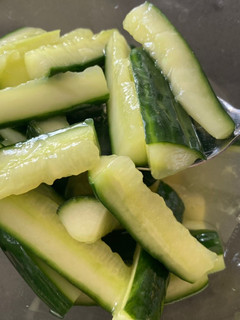 夏日清爽小菜 日本醋漬小黃瓜 的食譜成品照片