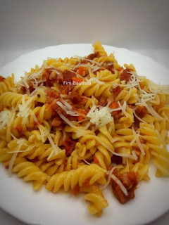 Una foto de Hélices con chorizo y jamón (pasta)