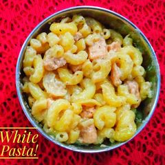 A picture of White Pasta!.