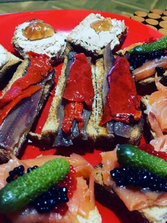 Una foto de Canapés variados