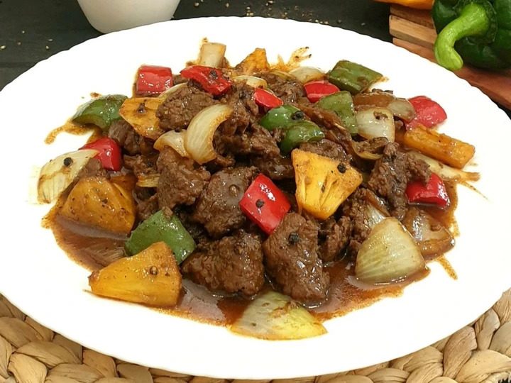 Langkah Mudah untuk Menyiapkan Resep 198. DAGING SAPI LADA HITAM yang Lezat Sekali