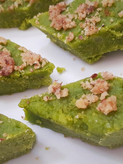 A picture of GreenPea Barfi.