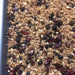 A picture of Granola.