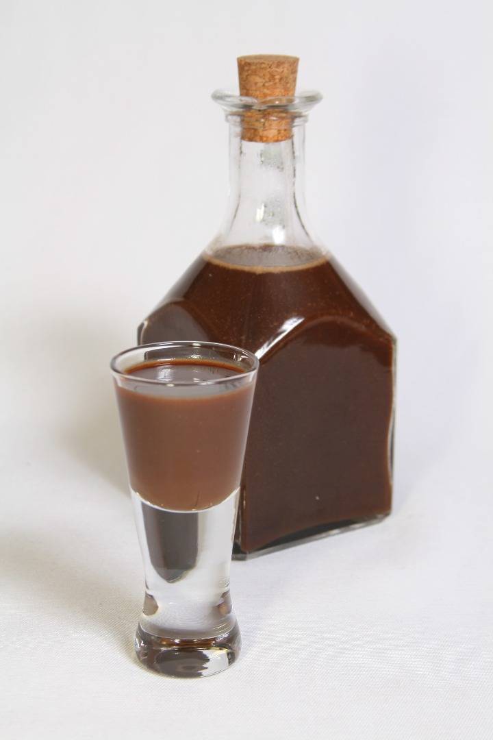 Csokoládé likőr recept recept fotó