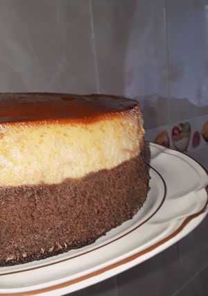 Una foto de Pastel imposible (chocoflan)