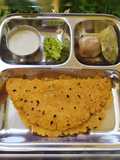 Varai tandul thalipeeth / varai rice thalipith