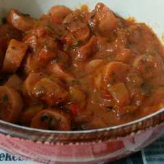 A picture of Cazuela de salchichas vegetarianas.
