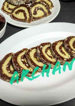 A picture of Dates mawa Swiss roll burfi.