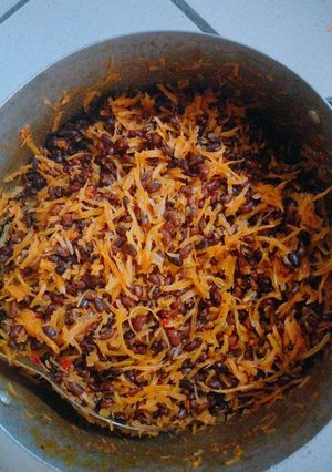 A picture of Abacha and Mkpuru Akidi.