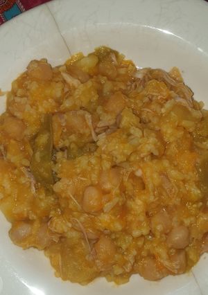 Una foto de Puchero de calabaza y judías verdes