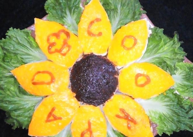 Recipe of Favorite 🌻Sun Flowers Sandwich🌻