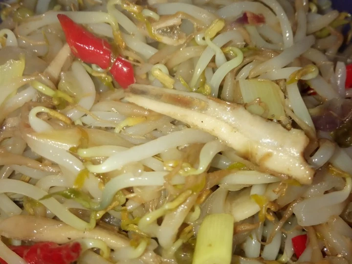 Langkah Mudah untuk Membikin Resep Tumis toge teri ala linto yang Lezat Sekali Anti Ribet, Bisa Manjain Lidah