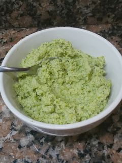 Una foto de Mayonesa o aderezo de brócoli