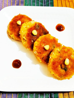 स्वीट कॉर्न टिक्की (sweet corn tikki recipe in marathi) रेसिपी चे मुख्य फोटो