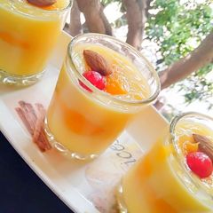 A picture of Custard Mango Pudding.