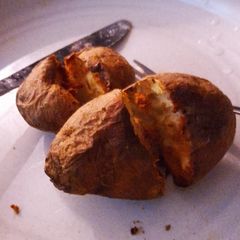 A picture of Crispy Double-Air-Fried Baked Potato.