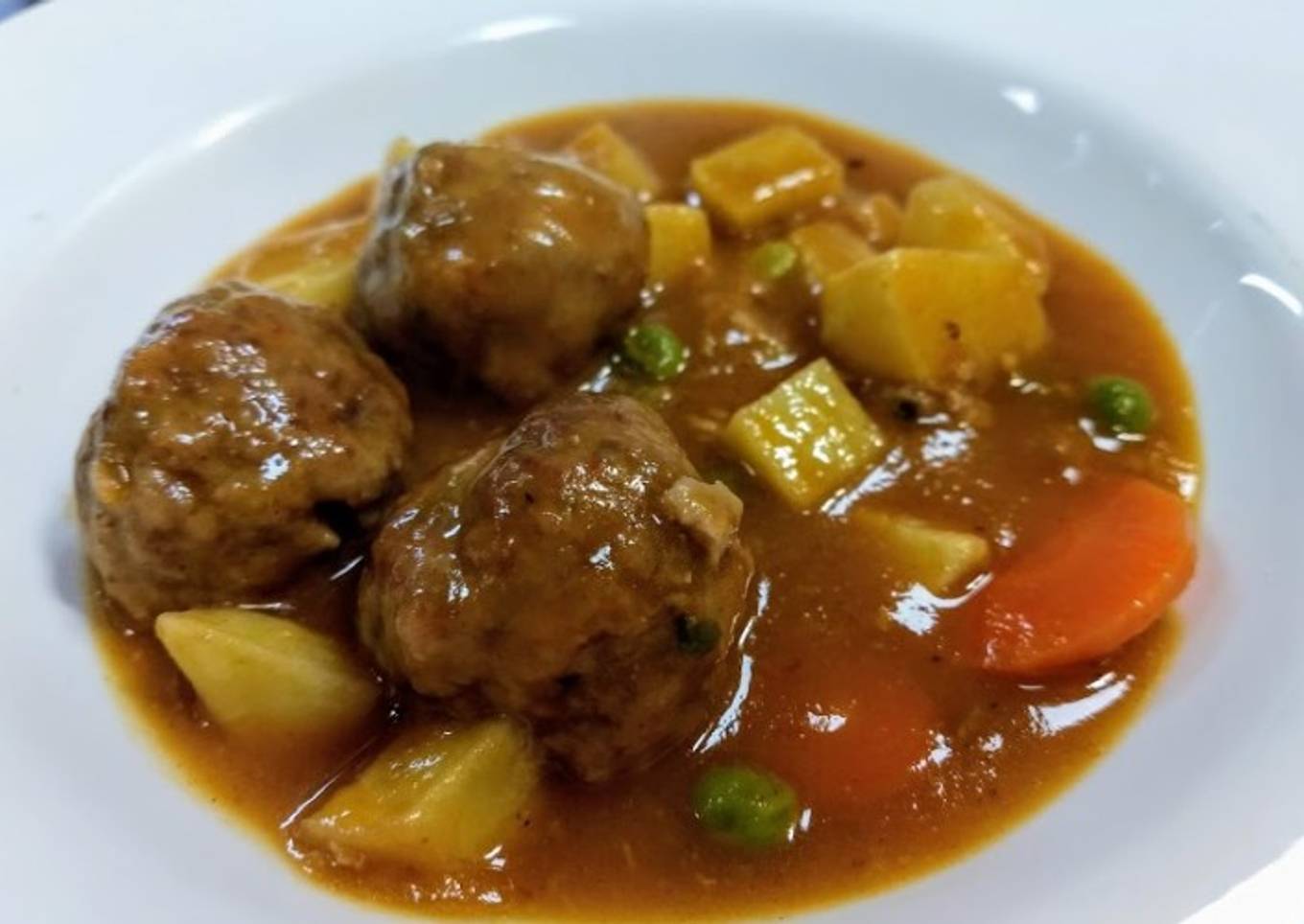 Albóndigas con patatas