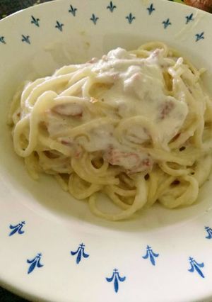 Una foto de Espaguetis carbonara