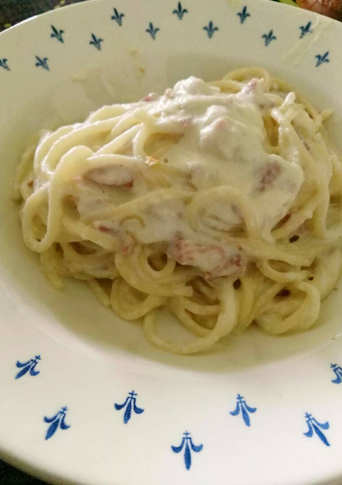 Una foto de Espaguetis carbonara