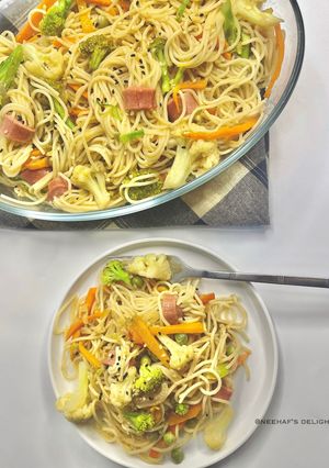 A picture of My sausage spaghetti.