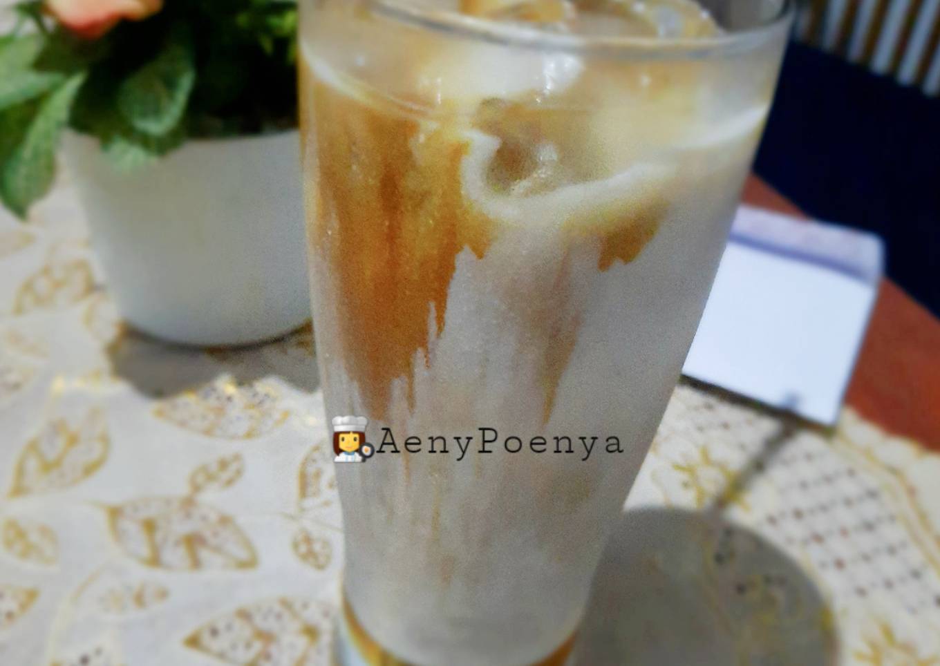 Iced Hazelnut Latte