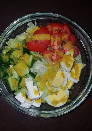 A picture of Yellow Mustard salad.