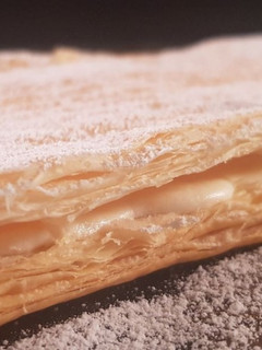 Una foto de Tarta de queso y hojaldre